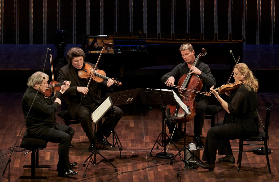 Listen to Schubert! ENCHORE