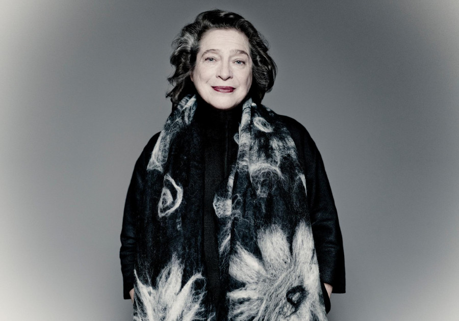 Elisabeth Leonskaja & Franz Liszt Chamber Orchestra