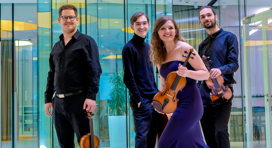 Korossy Quartet & Zoltán Fejérvári