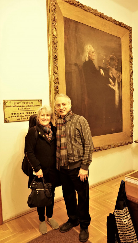 Lucie Robert és Jeffrey Cohen látogatása a Liszt Múzeumban